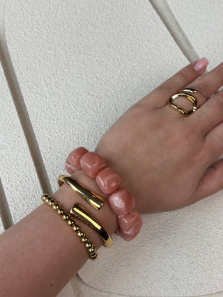 Bracelet peach cream