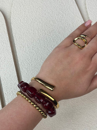 bracelet burgundy